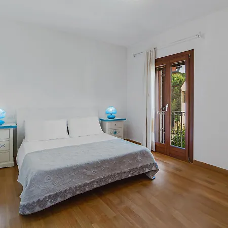 Pgs Immobiliare Srls Guardioli 01 A Schiera Con Terrazza E Posto Auto *