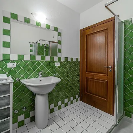 Pgs Immobiliare Srls Guardioli 01 A Schiera Con Terrazza E Posto Auto